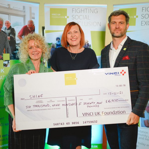 Shine receives £6,975 VINCI UK Foundation grant to better support people with spina bifida and hydrocephalus